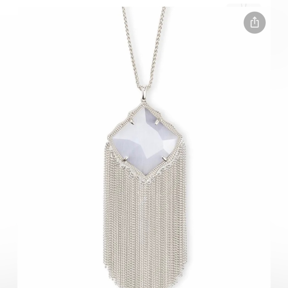 Kendra Scott KINGSTON pendant.